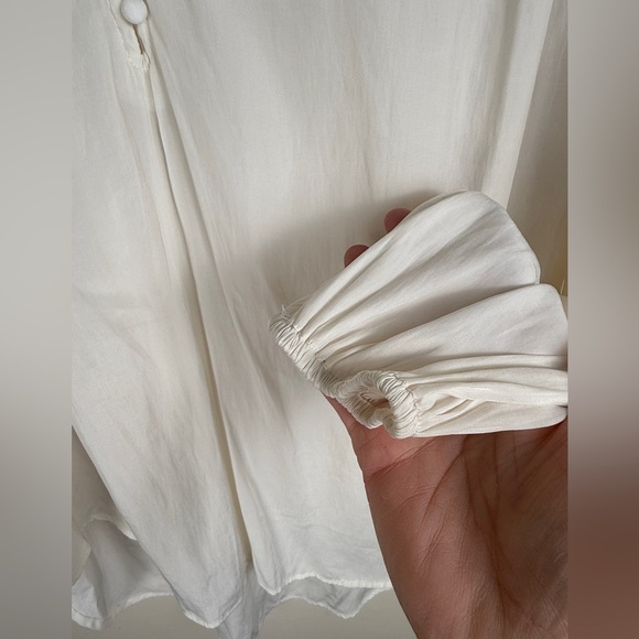 Democracy Women's Silky Ivory Long Sleeve Shirt Velvet Burnout Lace Size Medium - Picture 4 of 11